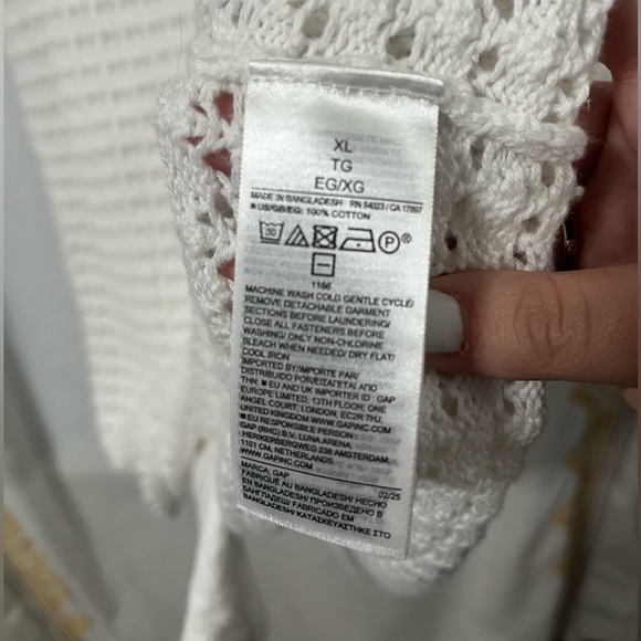 GAP Ivory Knit Sleeveless Top - Picture 5 of 6